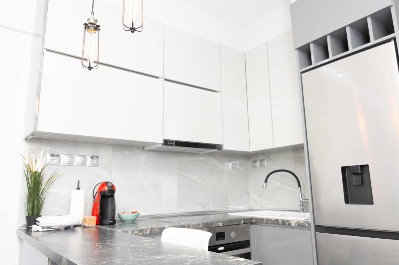 Luxury Apartment In Thessaloniki Centre Luaran gambar