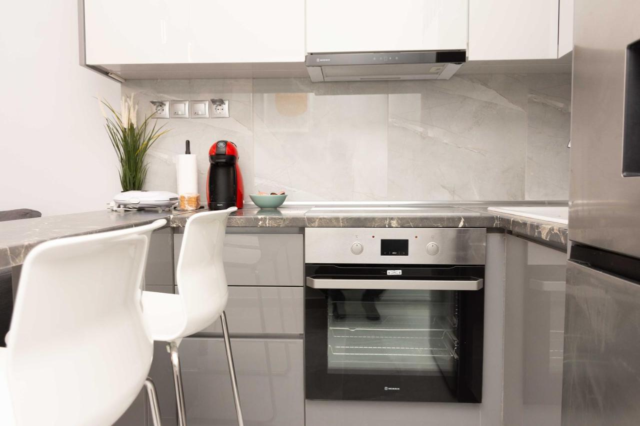 Luxury Apartment In Thessaloniki Centre Luaran gambar
